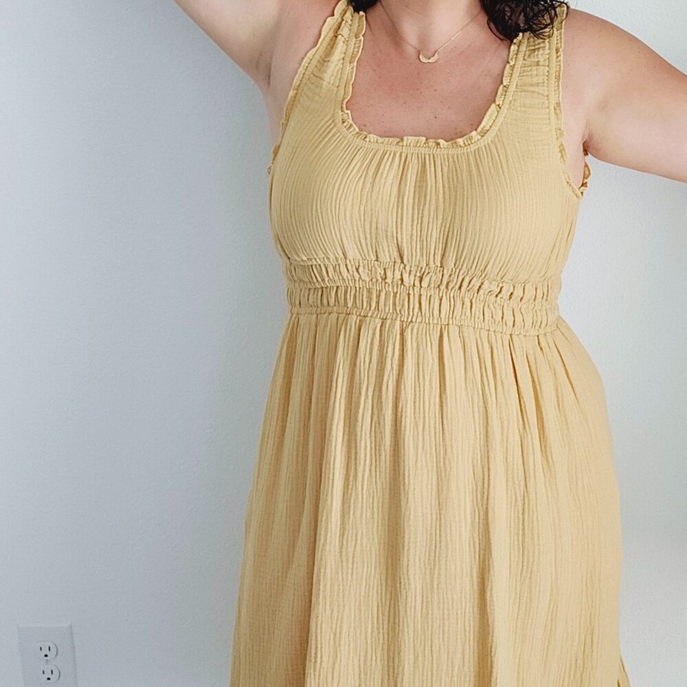 *** Delilah Tiered Gauze Midi Dress - Banana